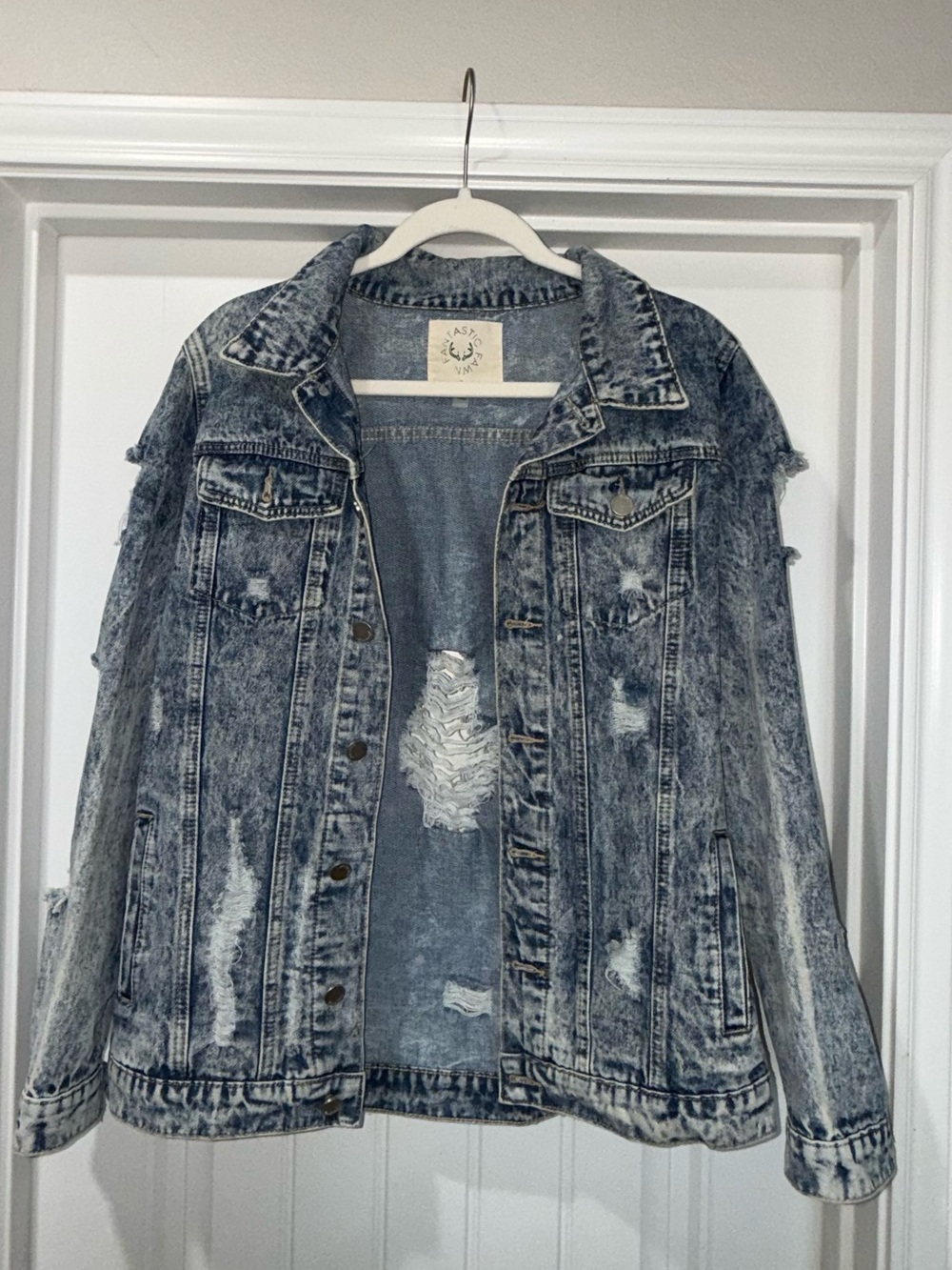 Fantastic Fawn Acid-Wash Distressed Jean Jacket - Blue